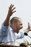 Фото Adam Kokesh