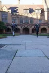 Фото Джоэль Баркер