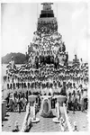 Фото Officers and Men of H.M.S. Cleopatra