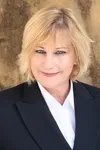 Фото Debbie Harmon