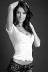 Фото Ashley Johnson