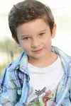 Фото Derek Dinniene