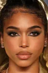 Фото Lori Harvey