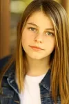 Фото Riley Ewing