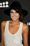 Фото Leah LaBelle