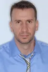 Фото Саймон Лонгмор