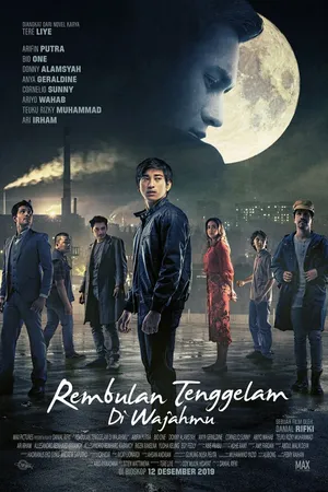 Постер к фильму Луна тонет на твоём лице (2019)
