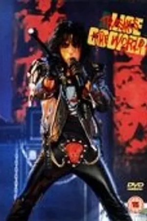 Постер к фильму Alice Cooper Trashes the World (1990)