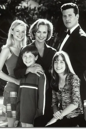 Постер к сериалу Секреты семьи Арно (2000 - 2001)