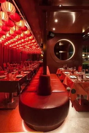 Постер к фильму The Biggest Chinese Restaurant in the World (2008)