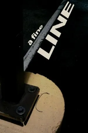 Постер к фильму A Fine Line (2011)