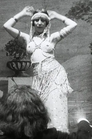 Постер к фильму Лысый влюблен в танцовщицу (1916)