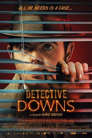 Постер к фильму Детектив Даунс (2013)