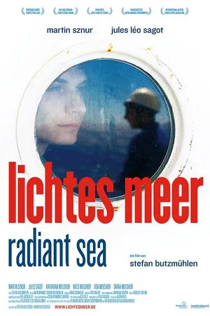 Постер к фильму Сияние моря (2015)