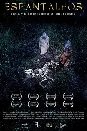 Постер к фильму Espantalhos (2013)