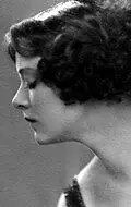 Актриса Neyneen Farrell — главное фото персоны