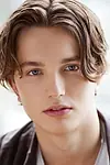 Актёр Cale Ambrozic — превью фото персоны