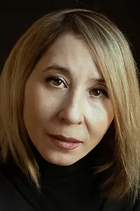 Актриса Дина Мирбоязова — фото персоны