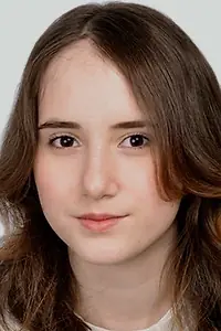 Актриса Эсин Кочер — фото персоны