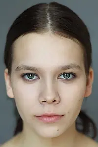 Актриса Полина Савичева — фото персоны