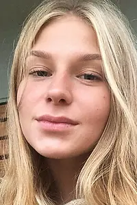 Актриса Кристина Шарова — фото персоны