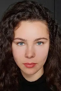 Актриса Алина Хакимова — фото персоны