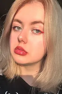 Актриса Диана Смирнова — фото персоны