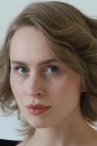 Актриса Изабелла Юрьева — главное фото персоны