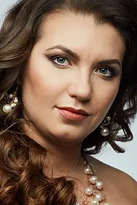 Актриса Юлия Маточкина — фото персоны