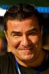 Актёр Максим Ваваев — фото персоны