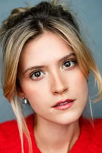 Актриса Maddie Close — фото персоны