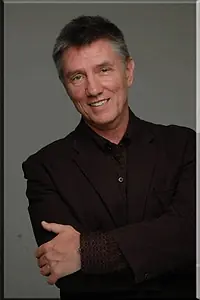 Актёр Фрейзер Смит — фото персоны