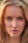 Актриса Тиффани Малхерон — превью фото персоны