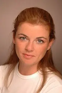 Актриса Синед С. Кэвэна — фото персоны