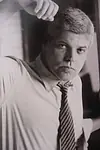Актёр Warren Queeney — превью фото персоны