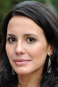 Актриса Жулиана Кнуст — фото персоны