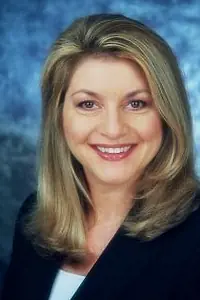 Актриса Julia Sansevere — главное фото персоны