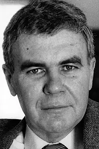 Актёр Рэймонд Карвер — фото персоны