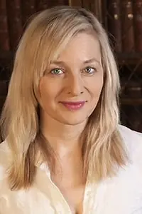 Актриса Karen Krizanovich — фото персоны