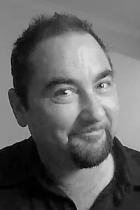 Актёр Стефен Баркер — фото персоны