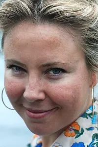 Актриса Нова ван Дайк — фото персоны