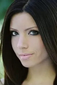 Актриса Jennifer Kirabo — фото персоны