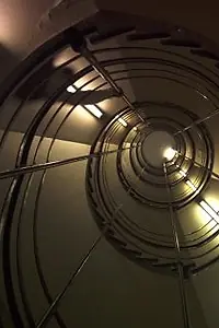 Актёр Саша Смит — главное фото персоны