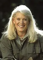 Актриса Joan Embery — фото персоны