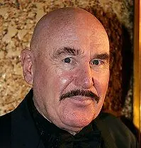 Актёр Роджер Уорд — фото персоны