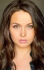 Актриса Камилла Ладдингтон — фото персоны