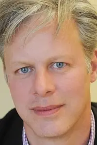 Актёр Питер Тач — фото персоны