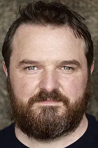 Актёр Дэвид Айрлэнд — фото персоны