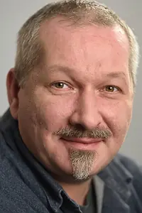 Актёр Артемий Веселов — фото персоны