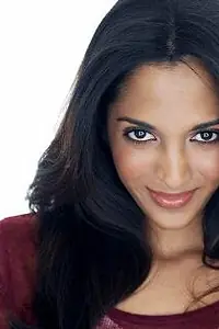 Актриса Сунита Дешпандэ — фото персоны
